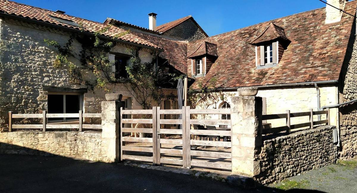 Photo 1 - Maison à SAVIGNAC-LES-EGLISES