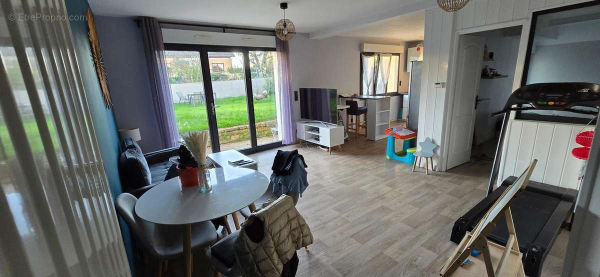 Photo 2 - Appartement à SERRE-LES-SAPINS