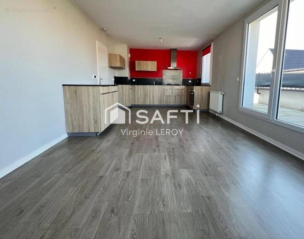 Photo 1 - Appartement à LACROIX-SAINT-OUEN