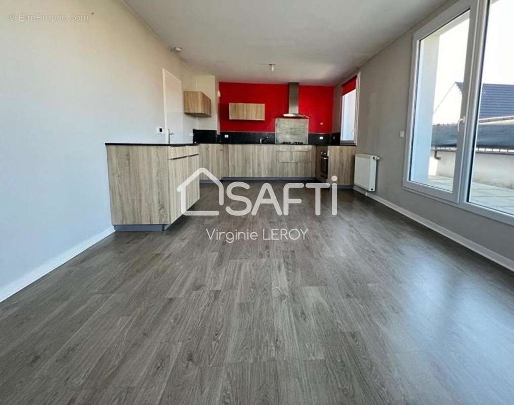 Photo 2 - Appartement à LACROIX-SAINT-OUEN