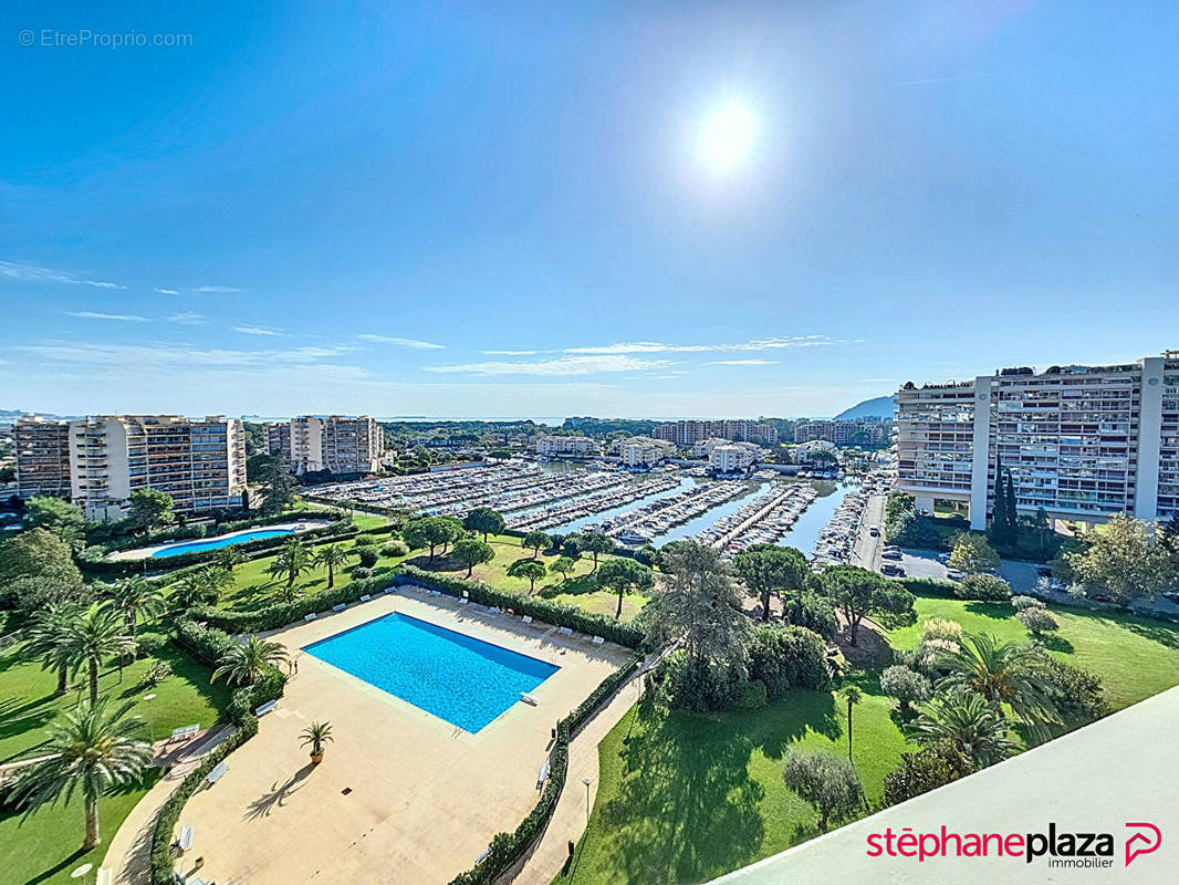 Appartement à MANDELIEU-LA-NAPOULE