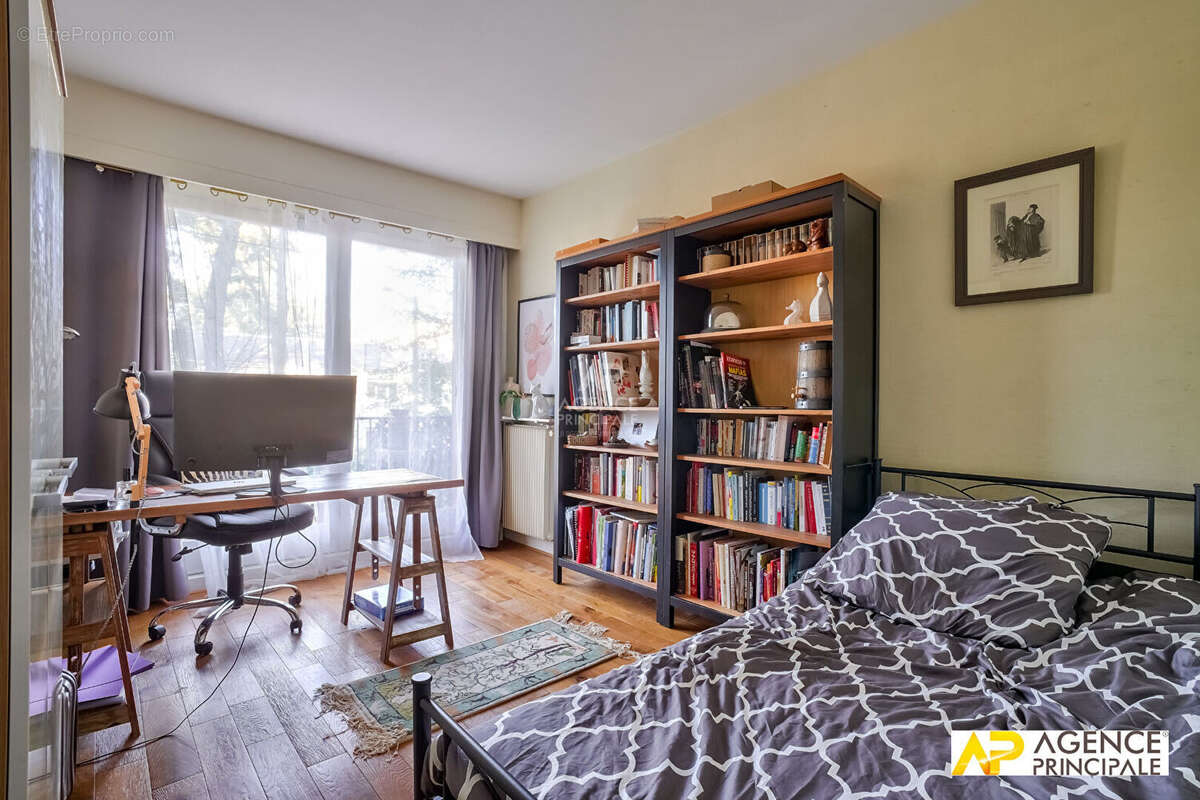 Appartement à MAISONS-LAFFITTE