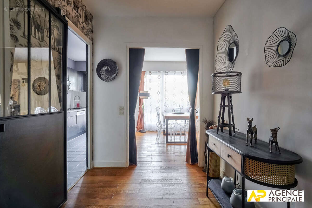 Appartement à MAISONS-LAFFITTE