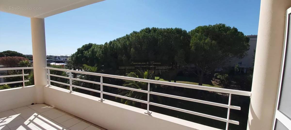 Appartement à FREJUS