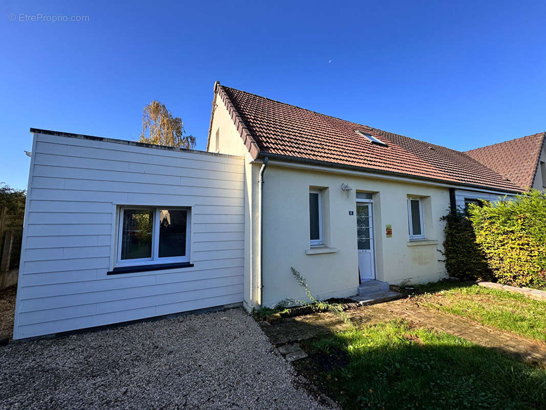 Maison à BRETTEVILLE-SUR-LAIZE