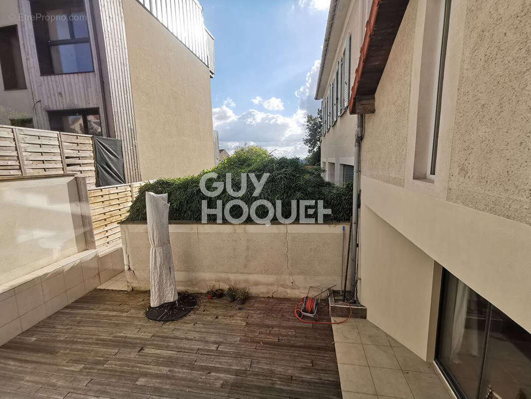 Appartement à FONTENAY-SOUS-BOIS