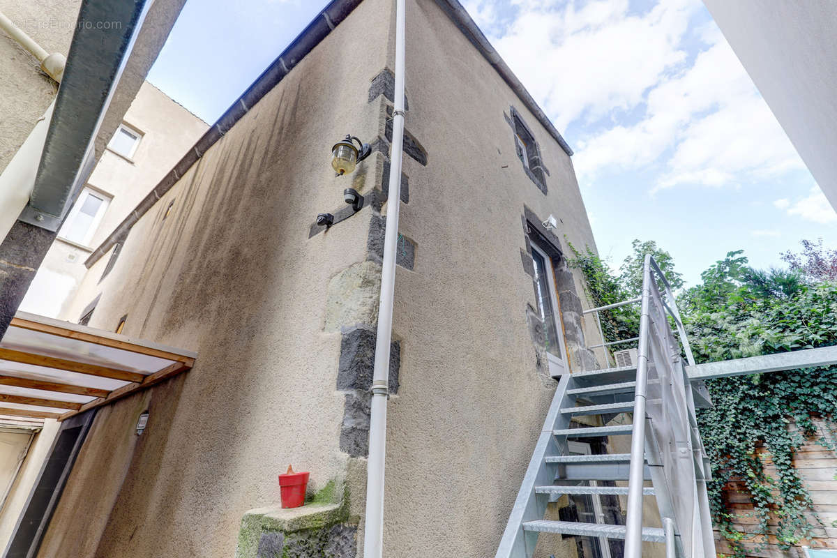 Maison à CLERMONT-FERRAND