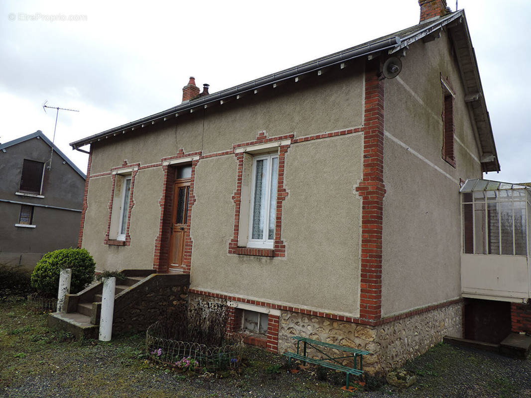 Maison à ORGERES-EN-BEAUCE