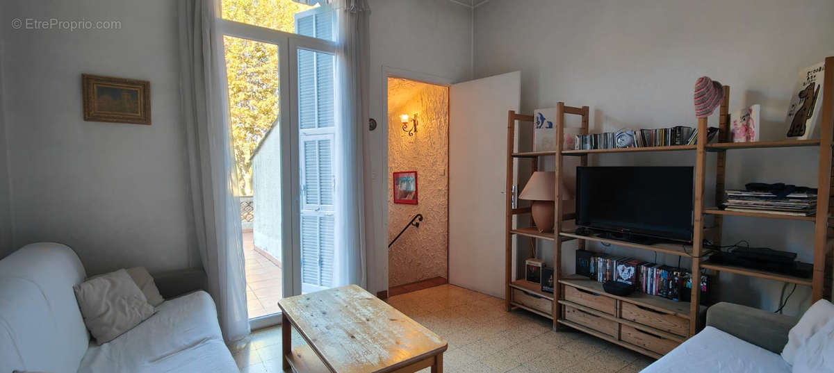 Appartement à VILLENEUVE-LOUBET