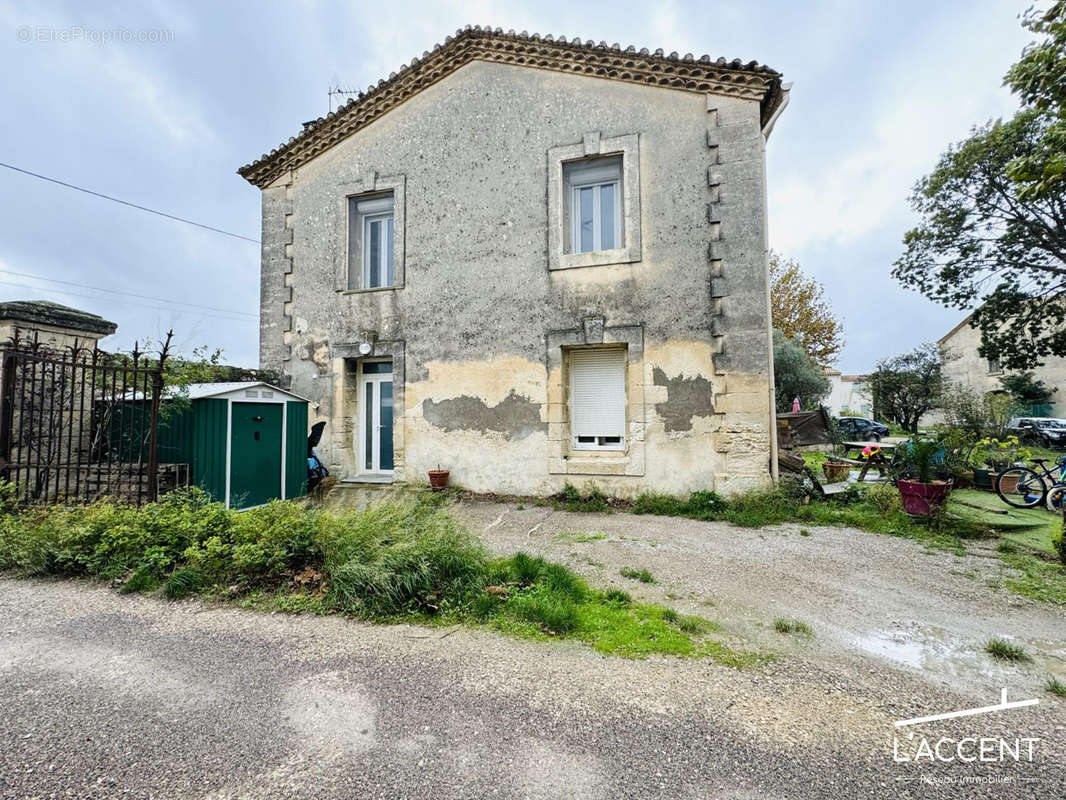 Appartement à LATTES