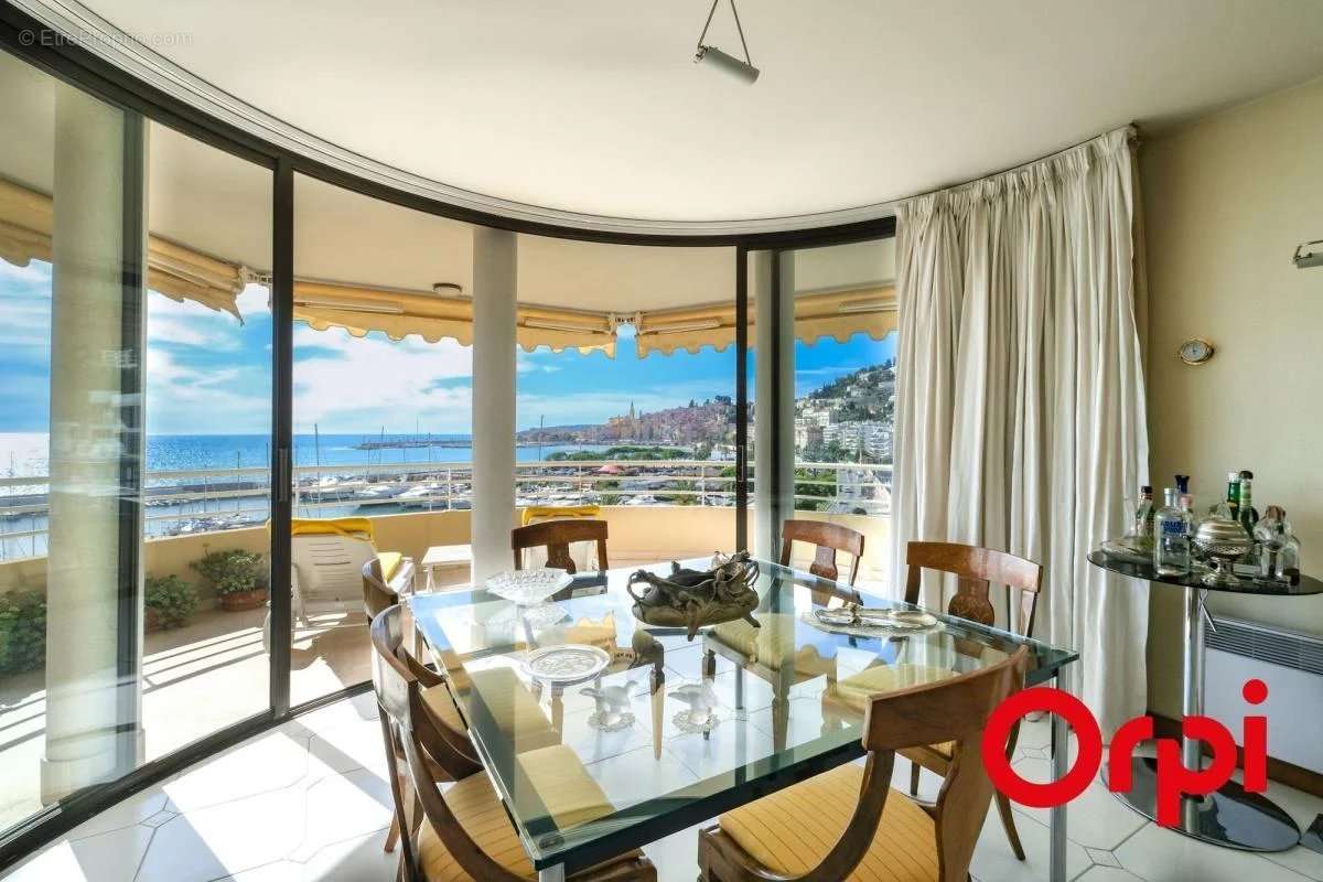 Appartement à MENTON