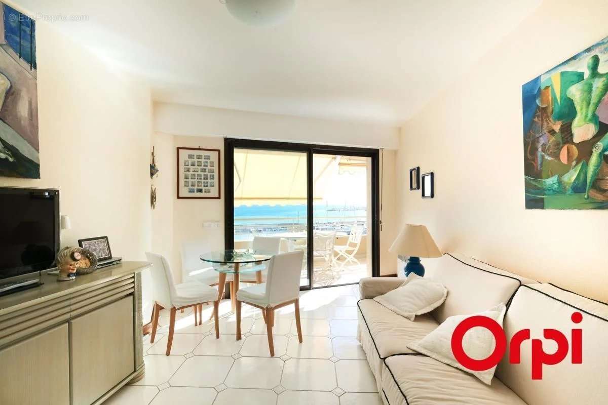 Appartement à MENTON