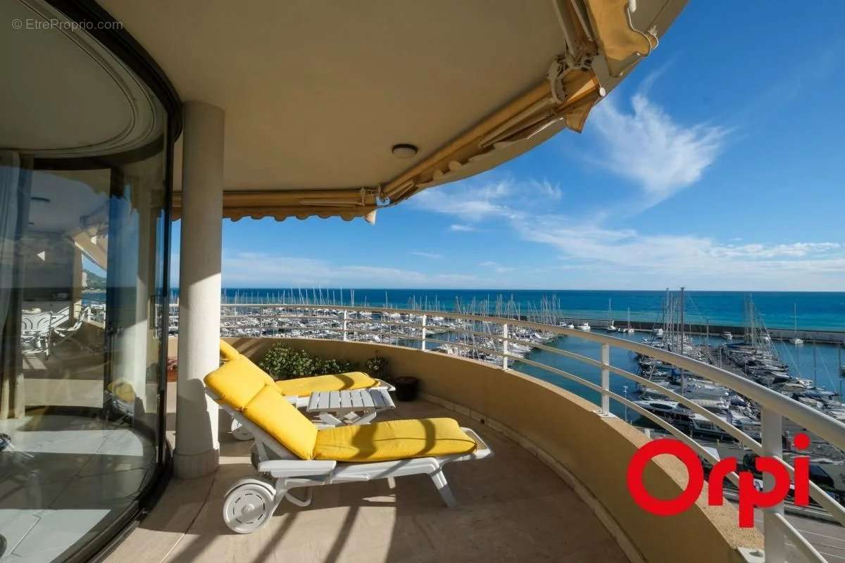 Appartement à MENTON