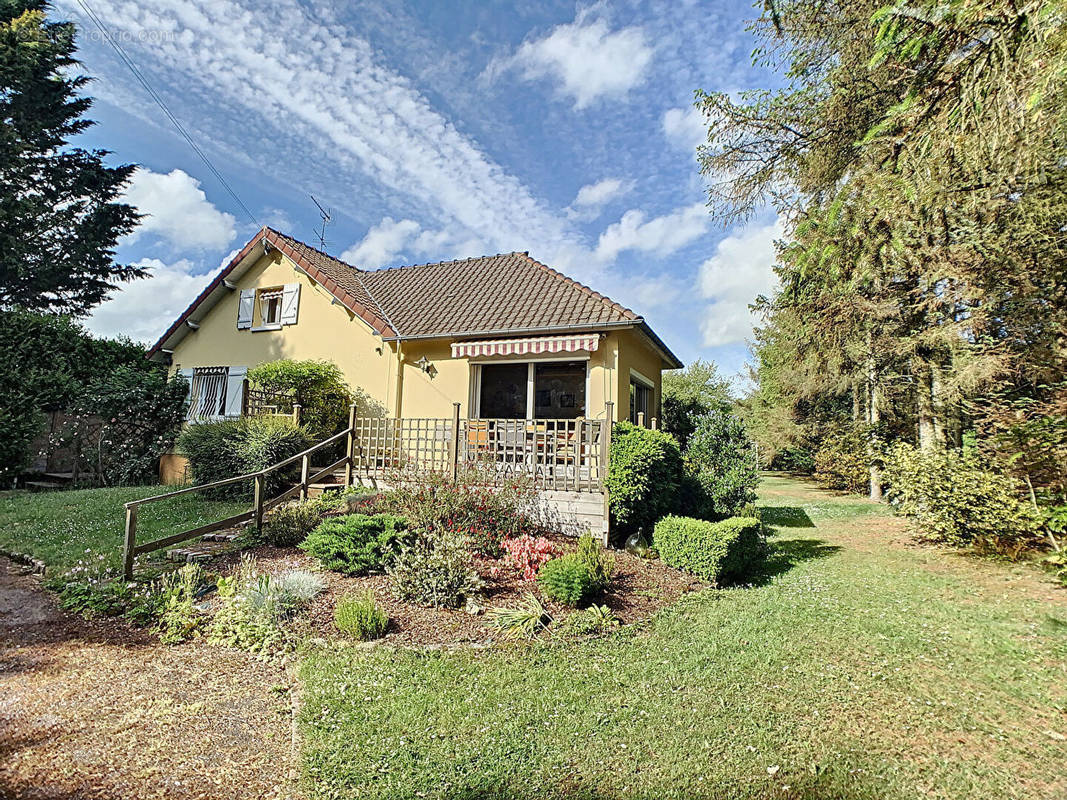 Maison à BERNAY