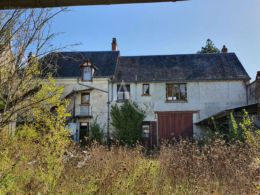 Maison à VILLENTROIS