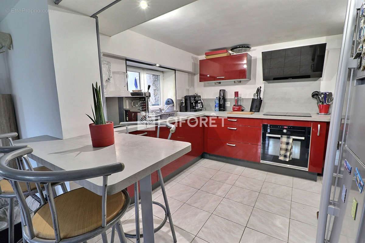 Appartement à MAISSE