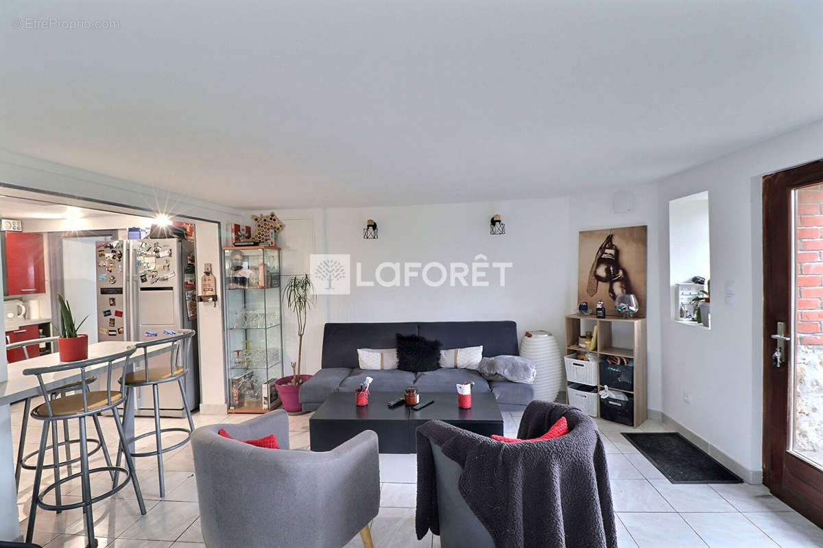 Appartement à MAISSE