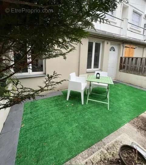 Appartement à ASNIERES-SUR-SEINE