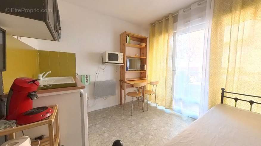 Appartement à LAMALOU-LES-BAINS