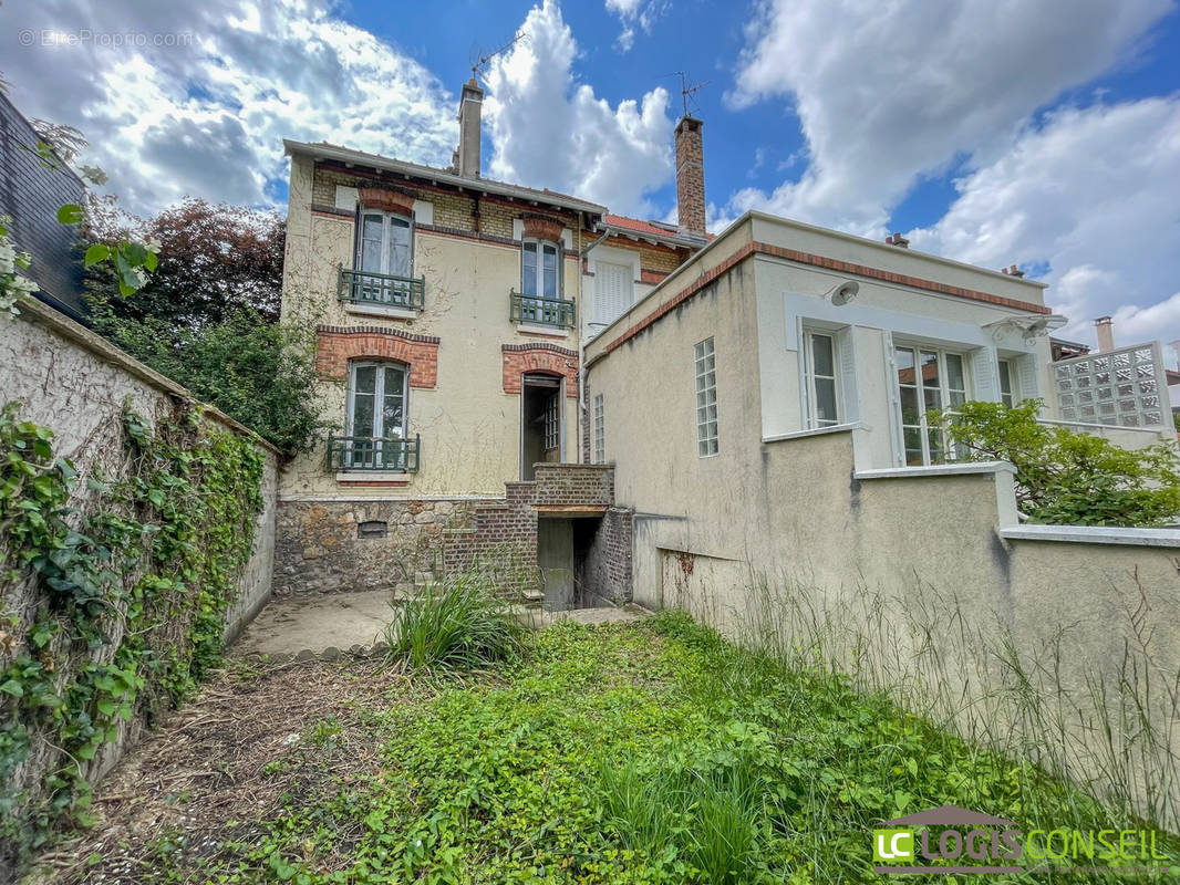 Maison à CHATILLON