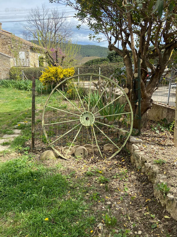 Maison à VAISON-LA-ROMAINE