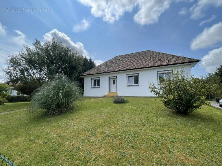 Maison à AUBIN-SAINT-VAAST