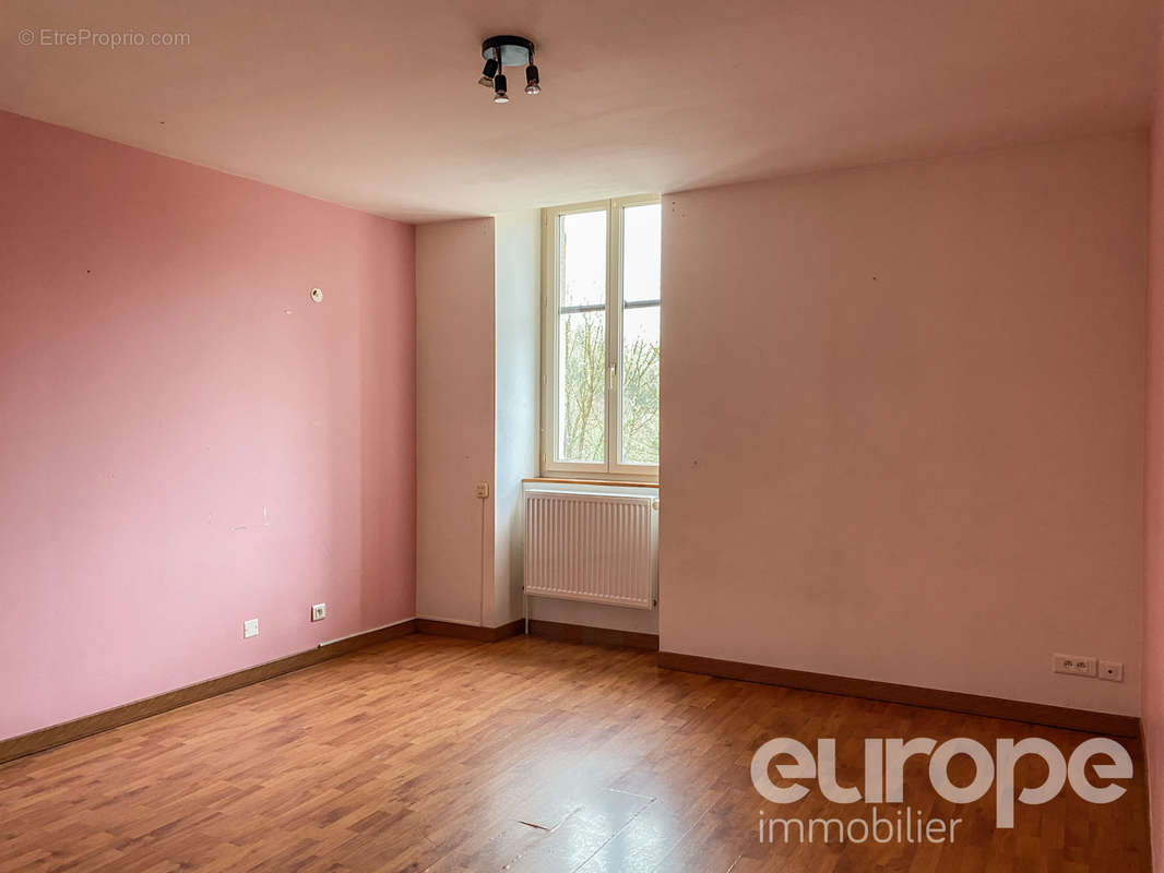 Appartement à AVALLON