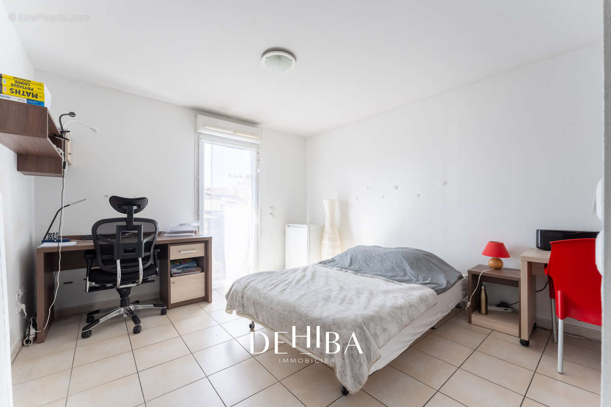 Appartement à MARSEILLE-5E