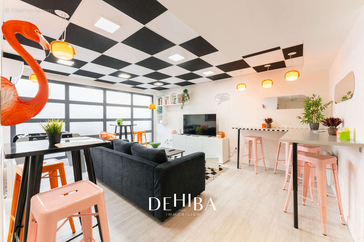 Appartement à MARSEILLE-5E