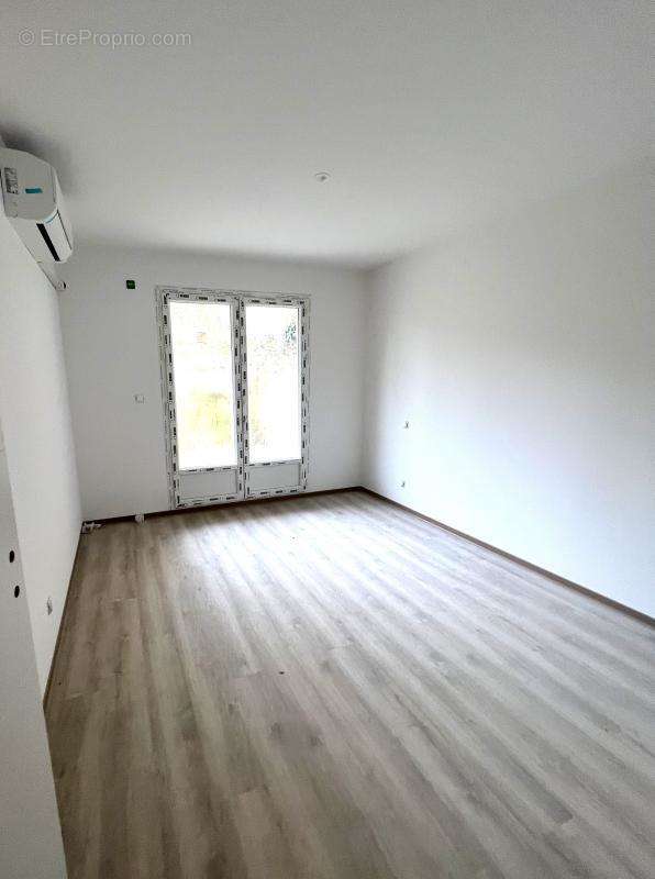 Appartement à REILLANNE