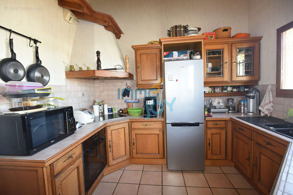 Appartement à FROUZINS