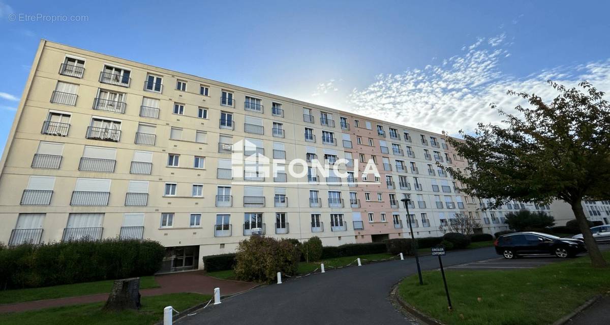 Appartement à LUCE