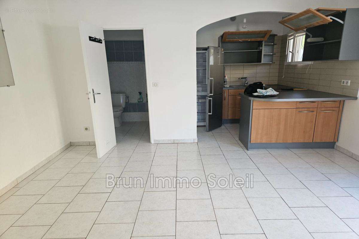 Appartement à VILLENEUVE-LOUBET