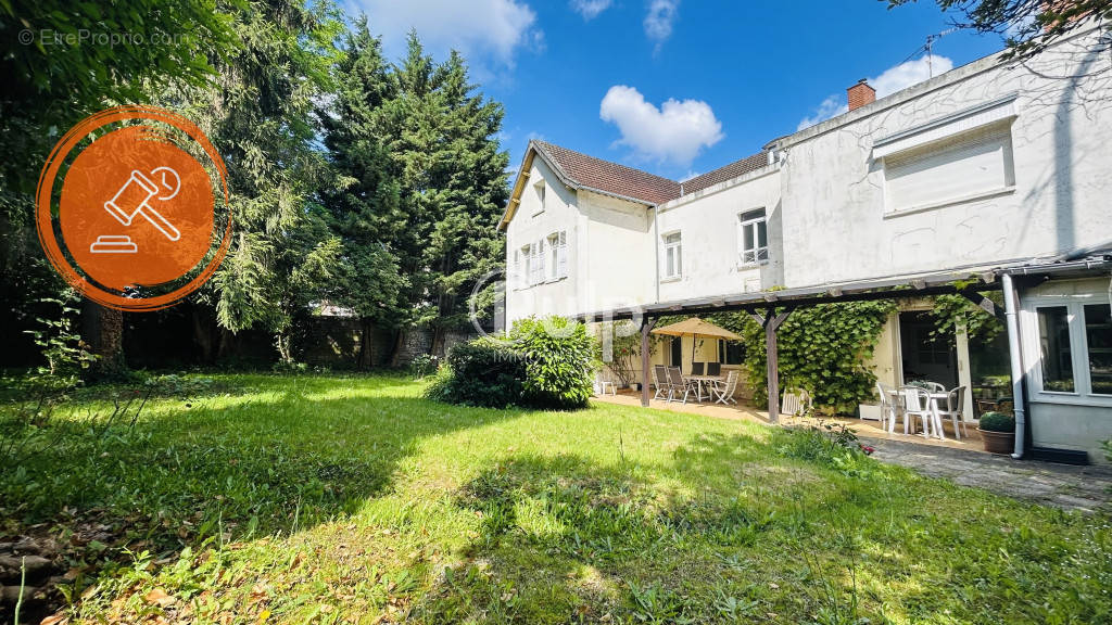 Maison à HENIN-BEAUMONT