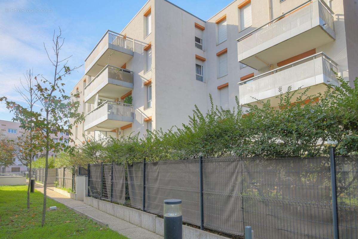 Appartement à SAINT-PRIEST