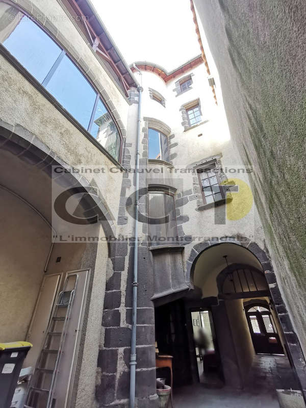 Maison à CLERMONT-FERRAND