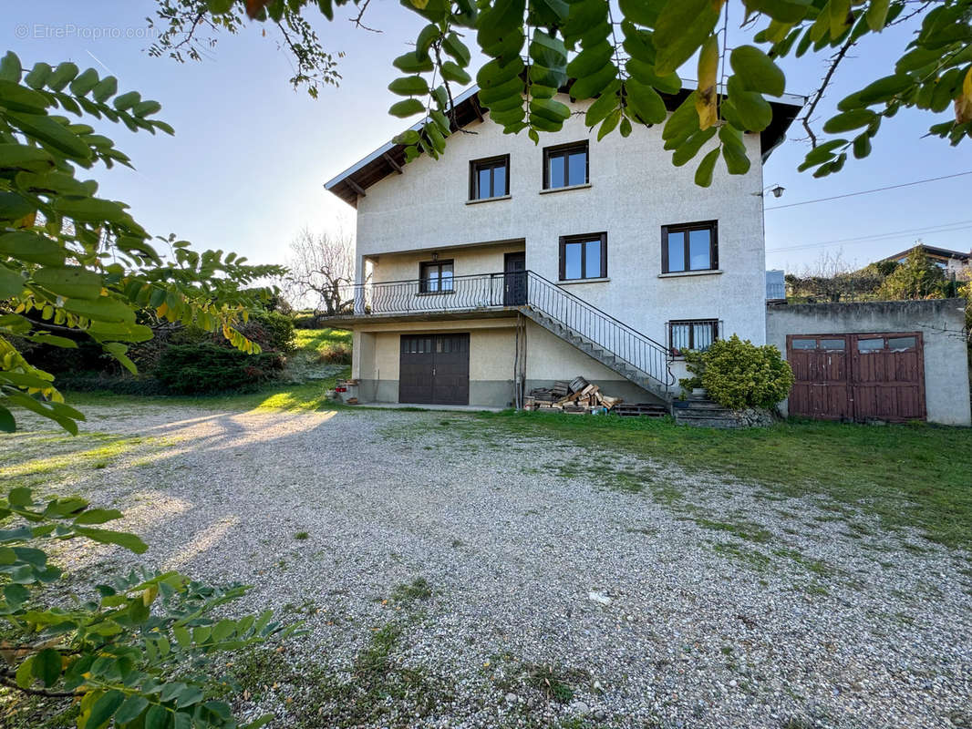 Maison à SAINT-PIERRE-DE-BOEUF