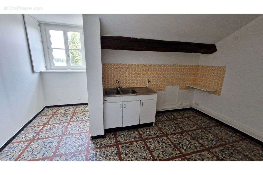 Appartement à BELLEVILLE