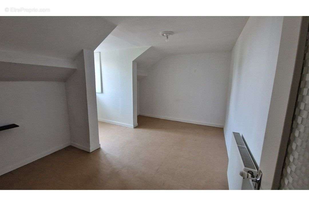 Appartement à BELLEVILLE