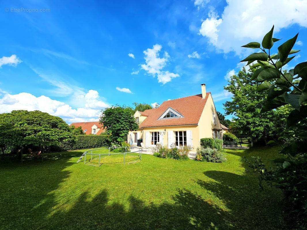 Maison à CHAMBOURCY