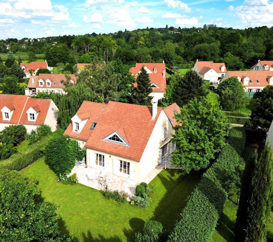 Maison à CHAMBOURCY