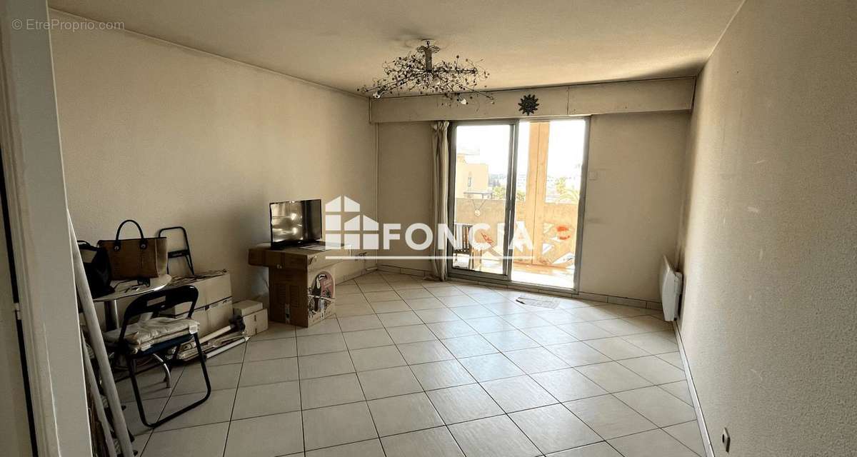 Appartement à HYERES