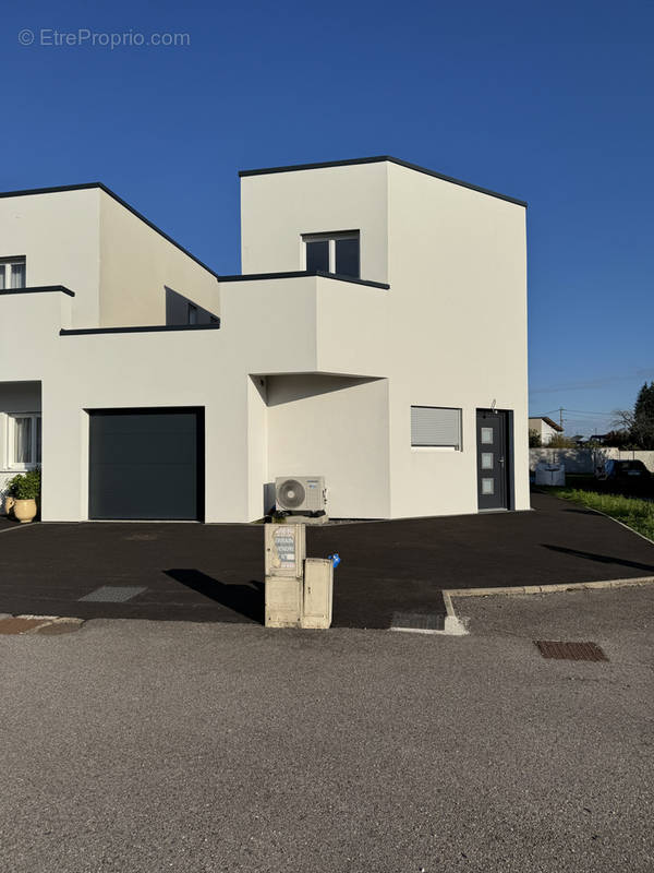 Maison à CHANTEHEUX