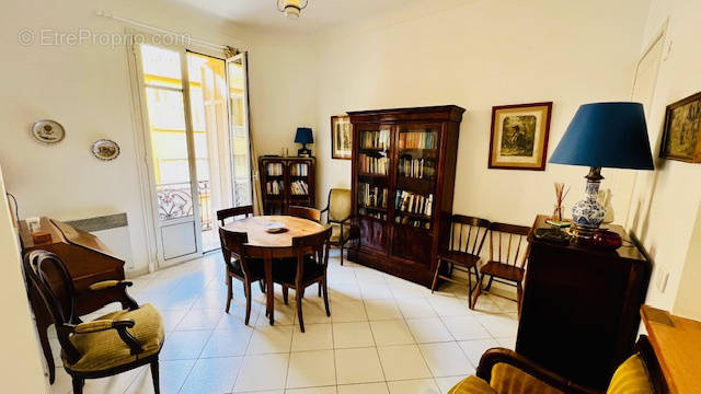 Appartement à BEAUSOLEIL