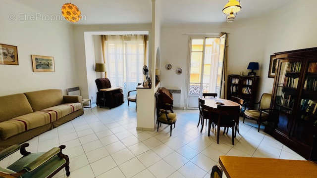 Appartement à BEAUSOLEIL