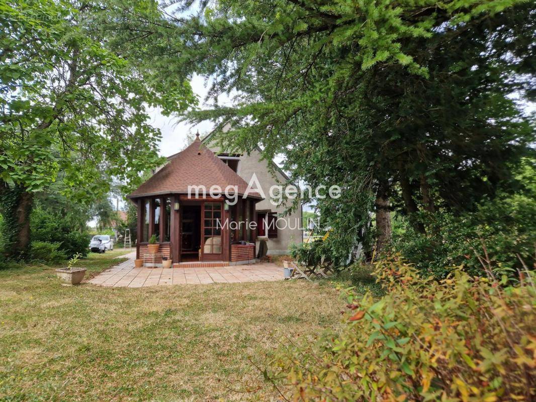 Maison à MARIGNY-LES-USAGES