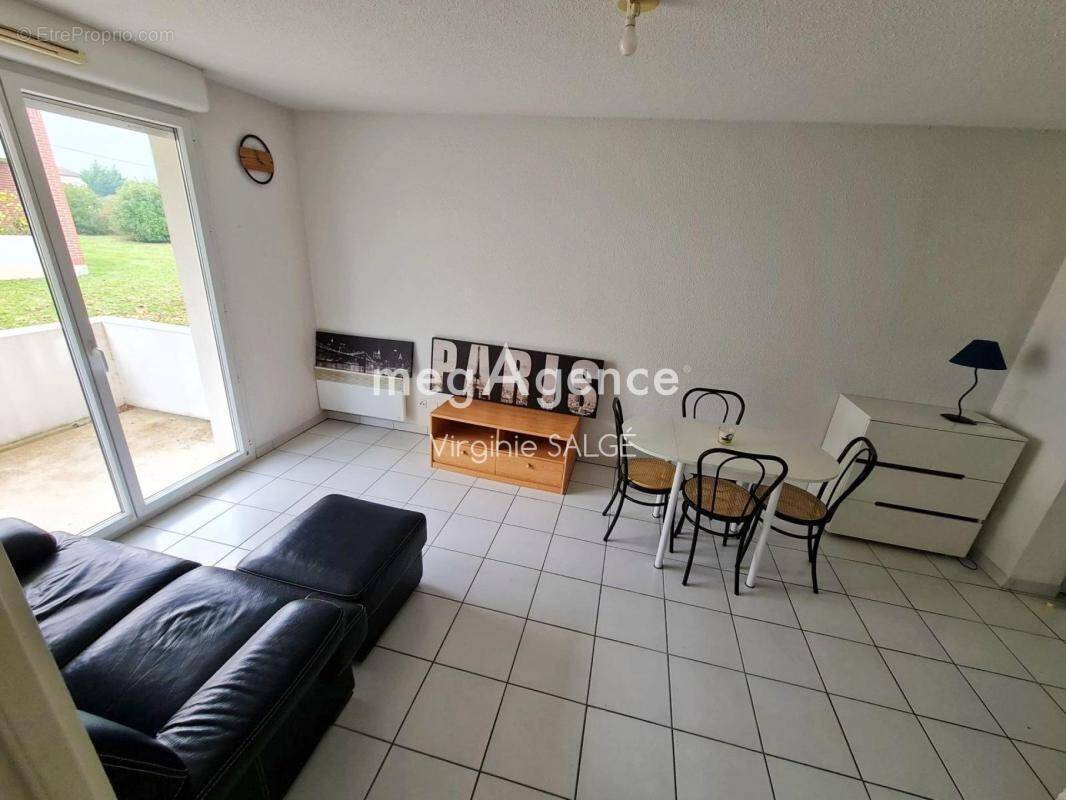 Appartement à MONDONVILLE