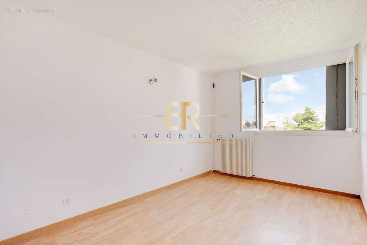 Appartement à CHAMPIGNY-SUR-MARNE