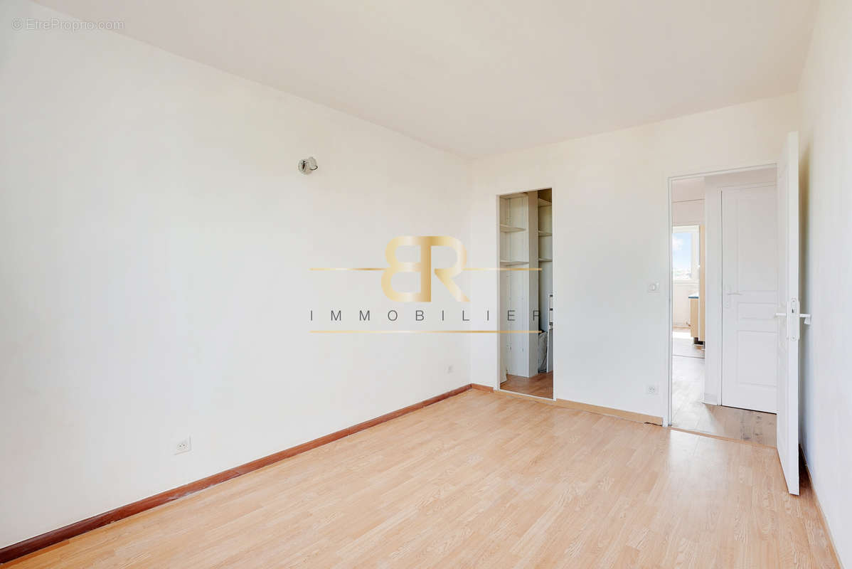 Appartement à CHAMPIGNY-SUR-MARNE