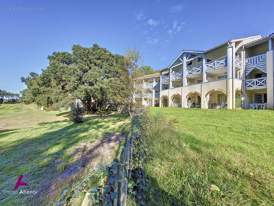 Appartement à MOLIETS-ET-MAA